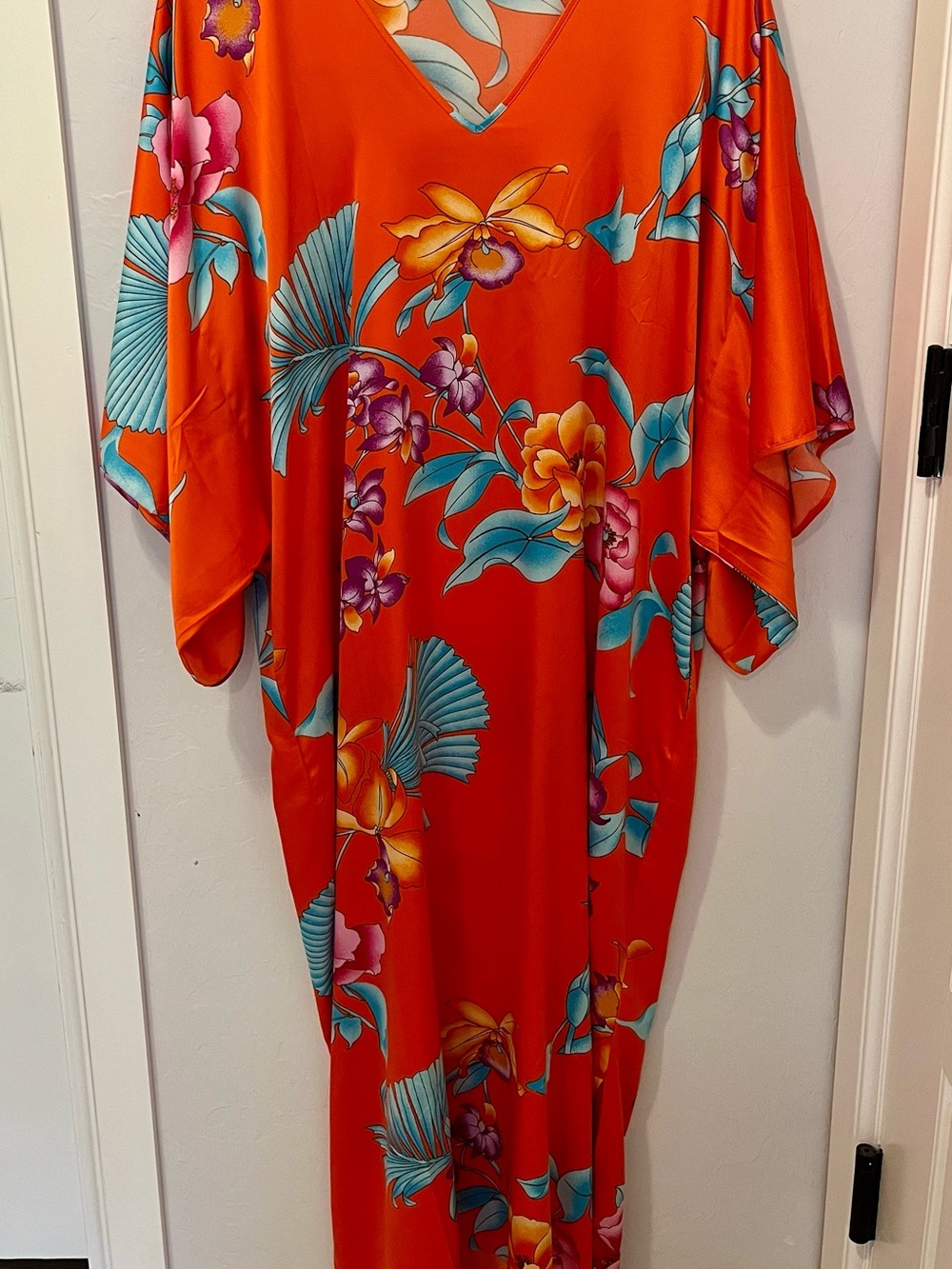 Natori Vibrant Coral Floral Kaftan